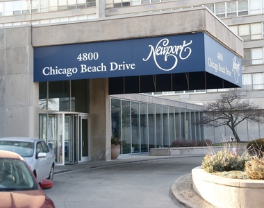 4800 S Chicago Beach Drive - Photo Thumbnail 1