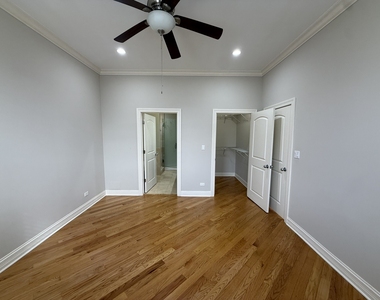 2338 W Morse Avenue - Photo Thumbnail 5