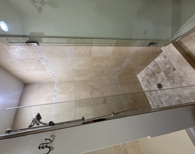 2338 W Morse Avenue - Photo Thumbnail 7