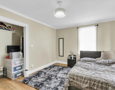 502 W John Street - Photo Thumbnail 19