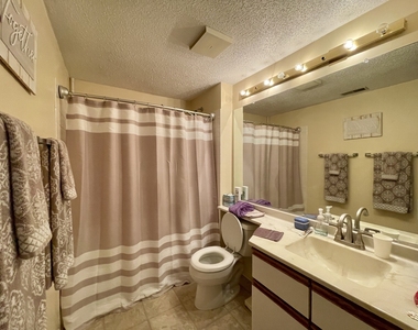 509 Aurora Avenue - Photo Thumbnail 12