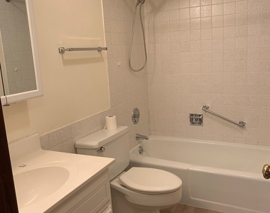 600 Thames Parkway - Photo Thumbnail 10