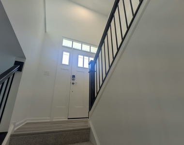 434 Red Oak Circle - Photo Thumbnail 6