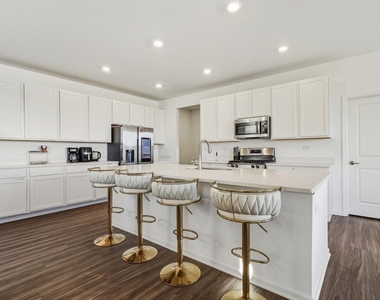 16117 S Longcommon Lane - Photo Thumbnail 5