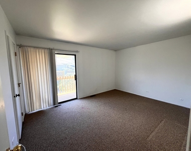 951 Wilshire Court - Photo Thumbnail 8