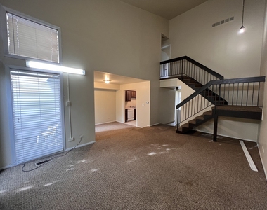 951 Wilshire Court - Photo Thumbnail 3