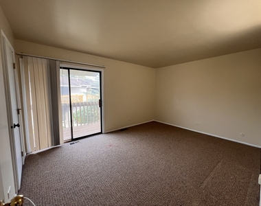 951 Wilshire Court - Photo Thumbnail 11