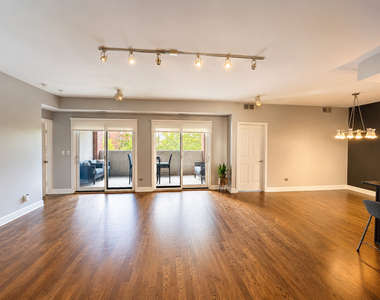 437 W North Avenue - Photo Thumbnail 3