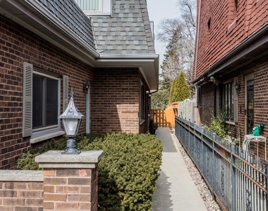 431 N Northwest Highway - Photo Thumbnail 2