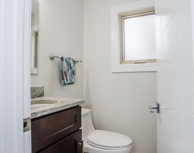 431 N Northwest Highway - Photo Thumbnail 13