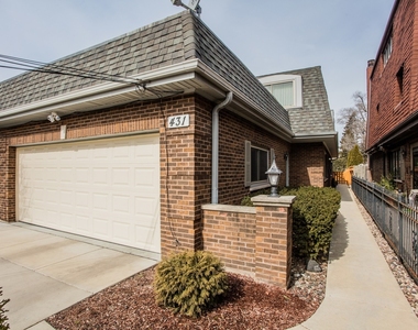 431 N Northwest Highway - Photo Thumbnail 1