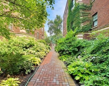 408 Ridge Avenue - Photo Thumbnail 3
