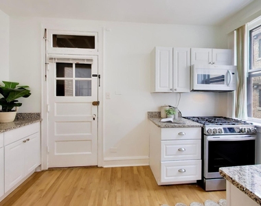 408 Ridge Avenue - Photo Thumbnail 17