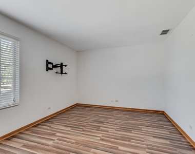 2626 Carrolwood Road - Photo Thumbnail 6