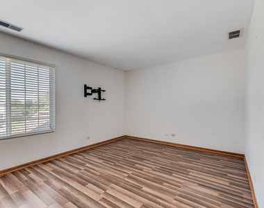 2626 Carrolwood Road - Photo Thumbnail 13