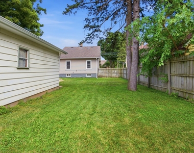 30 S Commonwealth Avenue - Photo Thumbnail 28