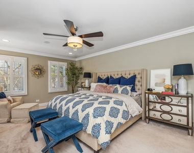 2104 Kenton Lane - Photo Thumbnail 21