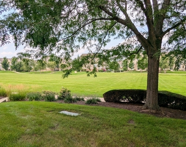 284 Edmundton Circle - Photo Thumbnail 24