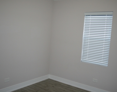 3706 N Drake Avenue - Photo Thumbnail 18