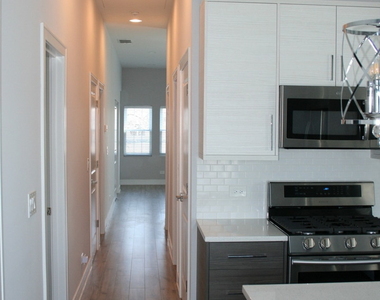 3706 N Drake Avenue - Photo Thumbnail 16