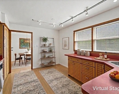 921 Wilmot Road - Photo Thumbnail 5