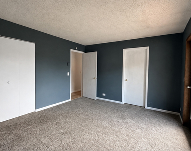 23689 N Midlothian Road - Photo Thumbnail 10