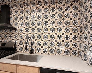 23689 N Midlothian Road - Photo Thumbnail 5