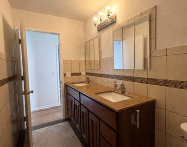 23689 N Midlothian Road - Photo Thumbnail 7
