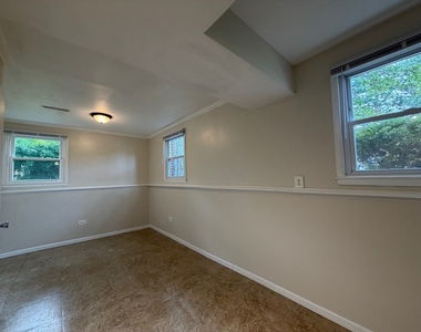 5s481 Glenoban Drive - Photo Thumbnail 22