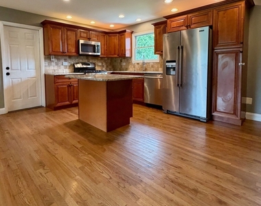 5s481 Glenoban Drive - Photo Thumbnail 26