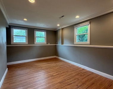 5s481 Glenoban Drive - Photo Thumbnail 21