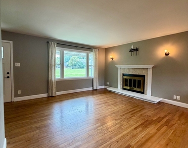 5s481 Glenoban Drive - Photo Thumbnail 28