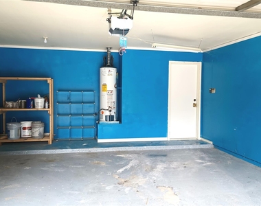 16355 Flint Run Way - Photo Thumbnail 38