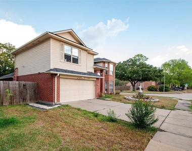 16355 Flint Run Way - Photo Thumbnail 2