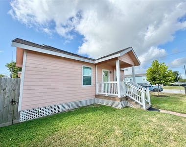 5127 Avenue L - Photo Thumbnail 24