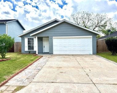 718 Blue Rock Court - Photo Thumbnail 1