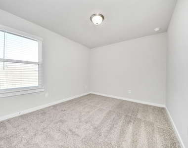 7515 Rivercane Shore Ln - Photo Thumbnail 26