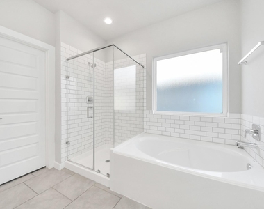 7515 Rivercane Shore Ln - Photo Thumbnail 15