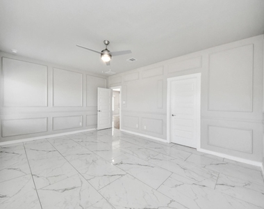 7515 Rivercane Shore Ln - Photo Thumbnail 14