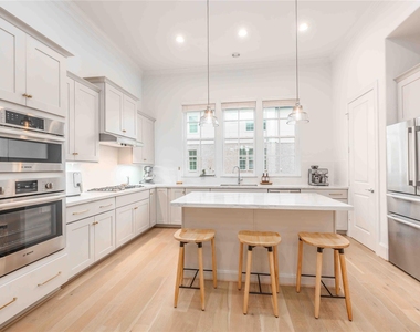2730 Dolce Oaks Drive - Photo Thumbnail 11