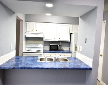 250 El Dorado Boulevard - Photo Thumbnail 6