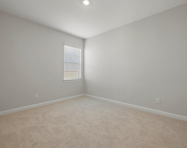 2908 Fair Wind Lane - Photo Thumbnail 6