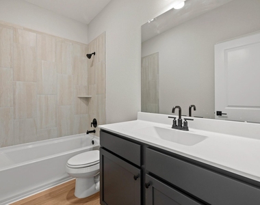 2908 Fair Wind Lane - Photo Thumbnail 7