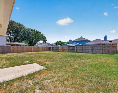 2519 Silver Cypress Drive - Photo Thumbnail 15