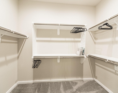 8710 Crossing Oak Lane - Photo Thumbnail 16