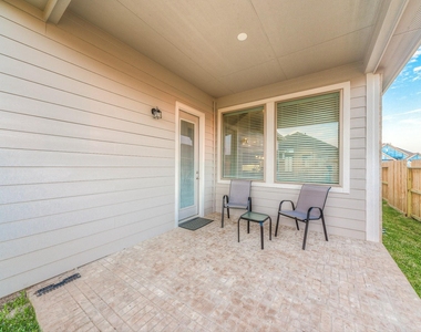 8710 Crossing Oak Lane - Photo Thumbnail 25