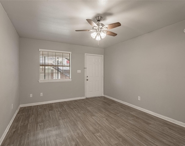 600 Palm Street - Photo Thumbnail 2