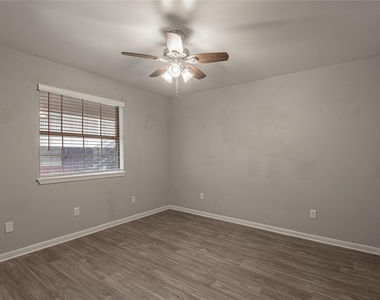 600 Palm Street - Photo Thumbnail 10