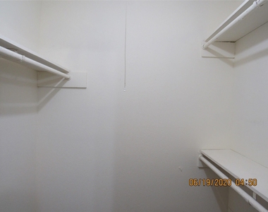 17401 Red Oak Drive - Photo Thumbnail 22