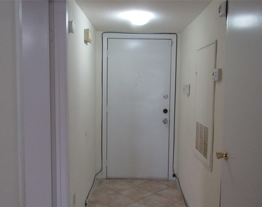 17401 Red Oak Drive - Photo Thumbnail 10